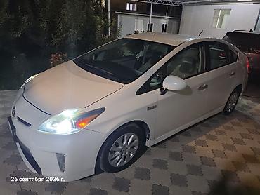 айон плагин: Toyota Prius: 2014 г., 1.8 л, Вариатор, Гибрид, Лифтбек — 2