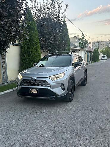 awd: Toyota RAV4: 2021 г., 2.5 л, Автомат, Гибрид, Кроссовер — 1