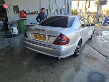 Mercedes-Benz: Mercedes-Benz E 270: 2.7 l. | 2005 έ. Λιμουζίνα — 2