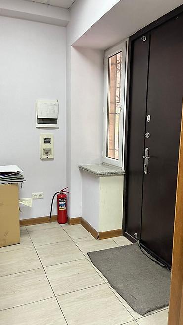 Продажа коммерческой недвижимости: Продажа офисов 87 м², С ремонтом, Многоэтажное здание, 1 этаж — 3