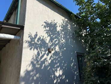 Кухонные мягкие уголки: Дом с большим навесом и садовым участком - Просторный крытый — 7