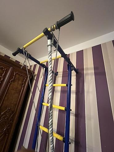 Ev üçün uşaq idman kompleksi – turnik və şaquli nərdivanlı model