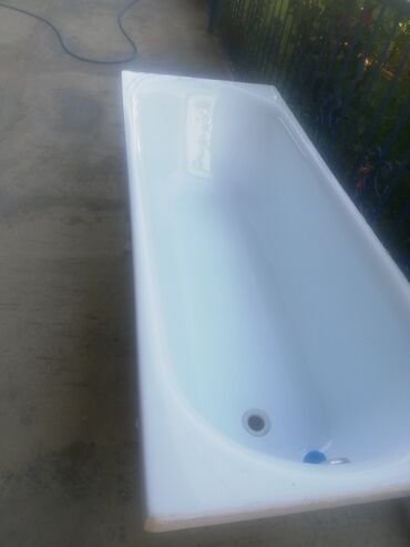 ванна пластиковая: Ванна, Новый, Акрил, 170х70 см