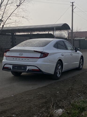 Hyundai: Hyundai Sonata: 2021 г., 2 л, Автомат, Газ, Седан — 4