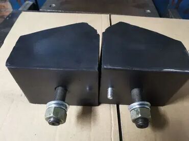 Ostalo: Držač motora za viljuškare Manitou i Kalmar 🔧 Izrada i remont — 15
