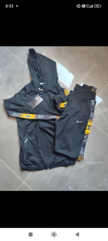 Gornji i donji deo: Nike, M, bоја - Crna — 17