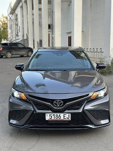 Toyota: Toyota Camry: 2020 г., 2.5 л, Автомат, Бензин, Седан — 2