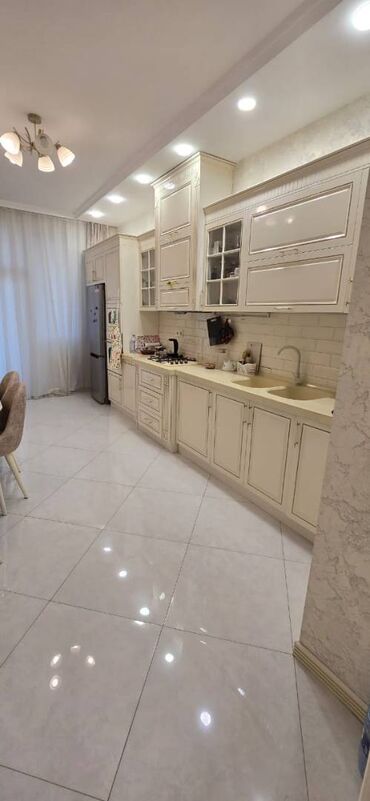 Uzunmüddətli kirayə mənzillər: Nəsimi rayonu Feyzulla Qasımzadə küçəsi tibb üniveristetinin -da lalafo.az — 5 Uzunmüddətli kirayə mənzillər: Nəsimi rayonu Feyzulla Qasımzadə küçəsi tibb üniveristetinin — 5