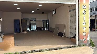 Kommersiya daşınmaz əmlakı: Babək prospektində, Babək Plaza ilə üzbəüz, yoldan 50 metr içəridə — 2