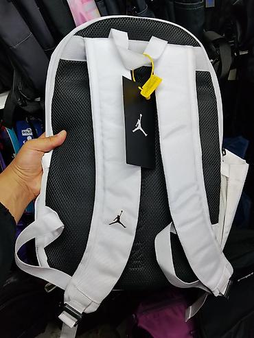 рюкзак спорт: Рюкзак спортивный Jordan Air, белый - Дизайн: минималистичный белый — 2