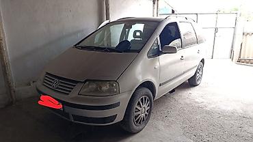 домик авто: Volkswagen Sharan: 2001 г., 1.8 л, Механика, Бензин, Минивэн — 1
