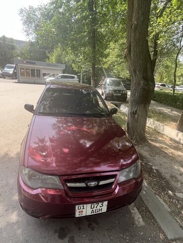 Daewoo: Daewoo Nexia: 2010 г., 1.5 л, Механика, Бензин, Седан