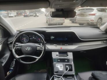 Легковой транспорт: Сдаю в аренду: Легковое авто, Частная аренда
