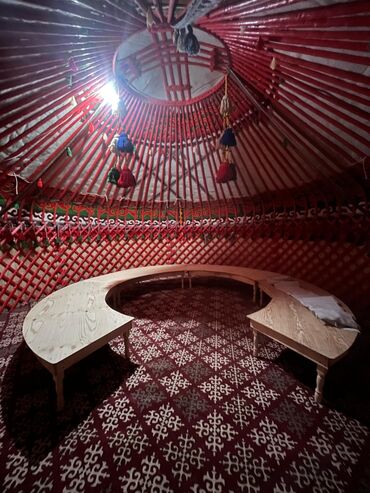 Аренда юрт: Аренда юрты, Каркас Деревянный, 75 баш, С полом, Стол, Стулья — 13