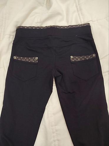 zenske torbe oko struka: Nove, Turske, Ženske sportske pantalone – crne, sa detaljima u — 3