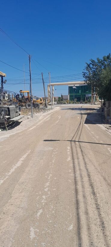 tikinti və təmir: Keyfiyyətli asfalt və asfalt qarışığı.İşçi və texnika bizdən.İstəyə