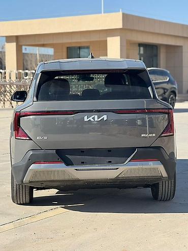 Kia: Kia EV5: 2024 г., Электромобиль, Кроссовер — 3