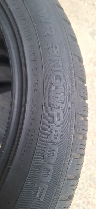Gume i felne: Prodajem 2kom polovne zimske auto gume dimenzije 245 45 R18 Nokian u — 8