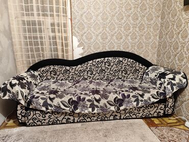 угловой диван с креслом раздвижной: Диван-кровать, цвет - Черный, Б/у