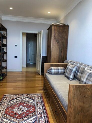 Yeni tikili: 4 otaqlı, Yeni tikili, m. Sahil, 185 kv. m -da lalafo.az — 11 Yeni tikili: 4 otaqlı, Yeni tikili, m. Sahil, 185 kv. m — 11