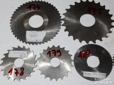 Ostali alati i mašine: Testerasto glodalo debljine 1mm, 1,1mm, 1,2mm, 1,25mm, 1,3mm, 1,4mm — 9
