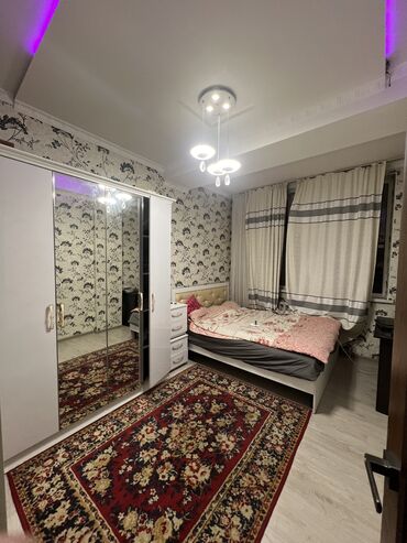 комната для девушек: 35 м², С мебелью
