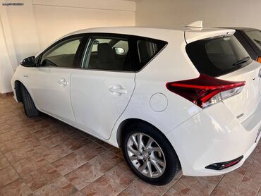 Toyota: Toyota Auris: 1.8 l. | 2016 έ. Χάτσμπακ — 3