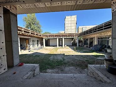 доми: 6 комнат и более, 515 м², 21 соток, Токмак, Собственник — 3