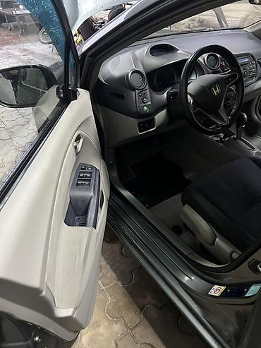 Honda: Honda Insight: 2009 г., 1.3 л, Вариатор, Гибрид, Хэтчбэк — 6