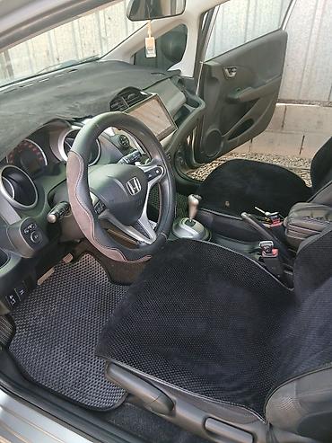 дамкрат на фит: Honda Fit: 2010 г., 1.4 л, Робот, Бензин, Хэтчбэк — 2