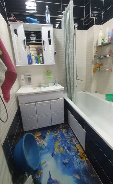 недвижимость в токмоке: 4 комнаты, 100 м², Индивидуалка, 4 этаж, Евроремонт