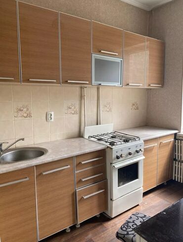 Продажа участков: 2 комнаты, 56 м², 105 серия, 5 этаж, Косметический ремонт