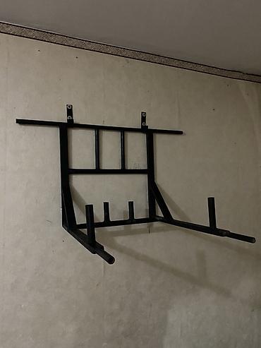 настеный турник: Турник, 3 в 1, Настенный, Б/у — 1