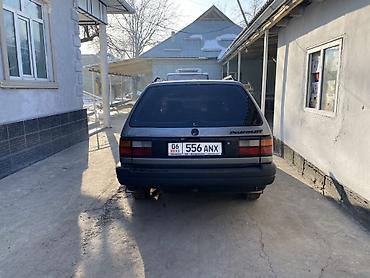 Volkswagen: Volkswagen Passat Variant: 1989 г., 1.8 л, Механика, Универсал — 4