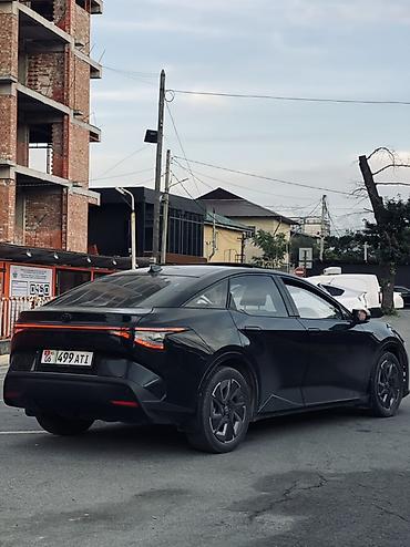 Toyota: Toyota bZ3: 2025 г., Автомат, Электромобиль, Лифтбек — 6
