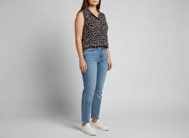 bluzki welurowa z krótkim rękawem: Tessentials, Women's blouse, size 2XL