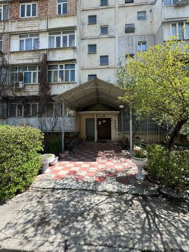 Продажа квартир: 2 комнаты, 52 м², 106 серия, 6 этаж, Старый ремонт