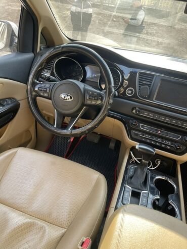Kia: Kia Carnival: 2019 г., 2.2 л, Автомат, Дизель, Минивэн — 4