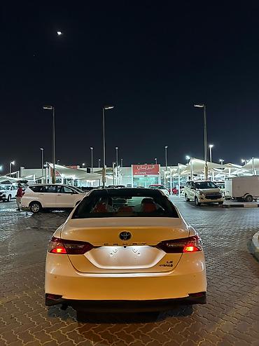 Toyota: Toyota Camry: 2020 г., 2.5 л, Автомат, Гибрид, Седан — 5