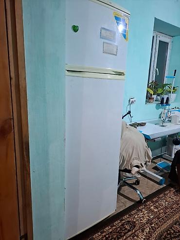 mini refrigerator: Холодильник не рабочий есть царапины можно починить так и на запчасти — 3