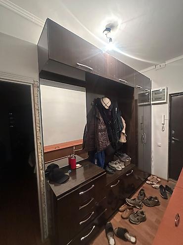 Гарнитуры для прихожей: Гарнитур для прихожей, Б/у, Зеркало, Обувница, Тумба, Самовывоз — 2