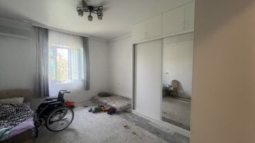 Продажа домов: Дом, 200 м², 6 комнат at lalafo.kg — 10 Продажа домов: Дом, 200 м², 6 комнат — 10