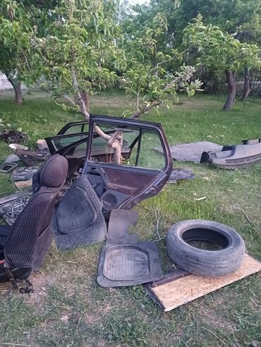 Двери и комплектующие: Дверь Комплект Volkswagen, Б/у, Оригинал