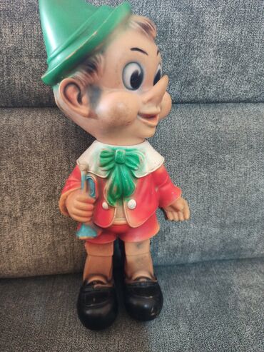 Plišane igračke: Dve stare gumene igračke: Pinokio visine oko 35cm kome se može na lalafo.rs — 9 Plišane igračke: Dve stare gumene igračke: Pinokio visine oko 35cm kome se može — 9