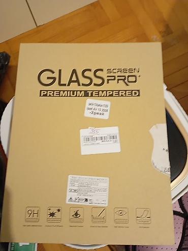 Ostali proizvodi za kuću: Predmet: Više sitnica za dom i hobi - Rolna bele tapete – reljefna — 29