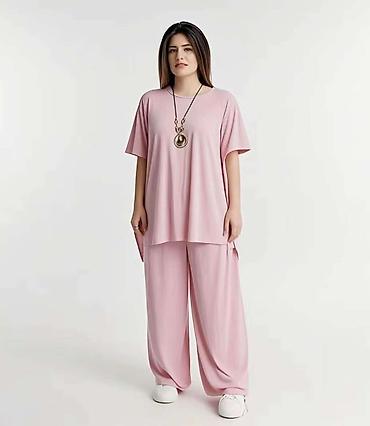 Kompleti: Kompleti za punije
Cena 2600
Vel. do 4xl
V20 — 7