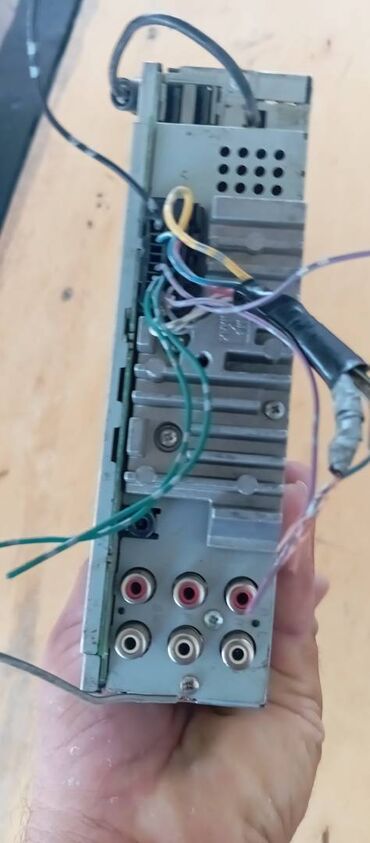 Dinamiklər və kolonkalar: İşlənmiş Pioneer Kolonka, Növ - Akustik, rəng - Qara -da lalafo.az — 16 Dinamiklər və kolonkalar: İşlənmiş Pioneer Kolonka, Növ - Akustik, rəng - Qara — 16