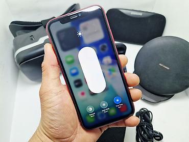 Apple iPhone: IPhone 11, Б/у, 64 ГБ, Красный, Наушники, 91 % — 26