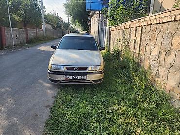 Унаа: Opel Vectra: 1994 г., Седан — 3
