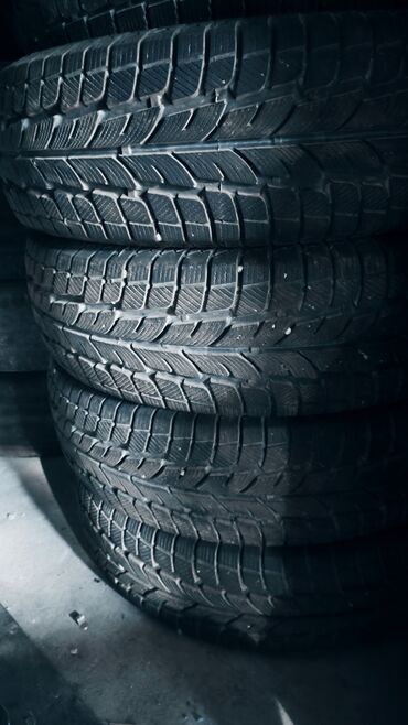 Шины: 245/75 r16 в состоянии новых шин,куплен новый и пробег около 800км